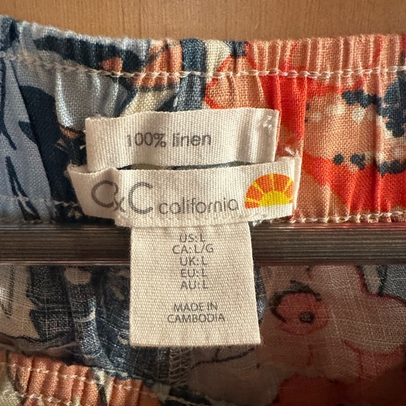 Linen Crop Pants by C&C California - Picture 4 of 4